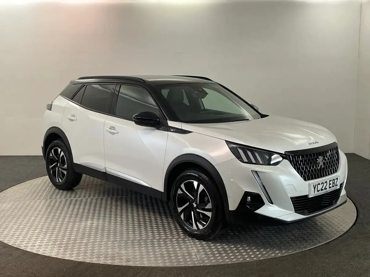 2022-peugeot-2008-suv-12-puretech-gt-big-1