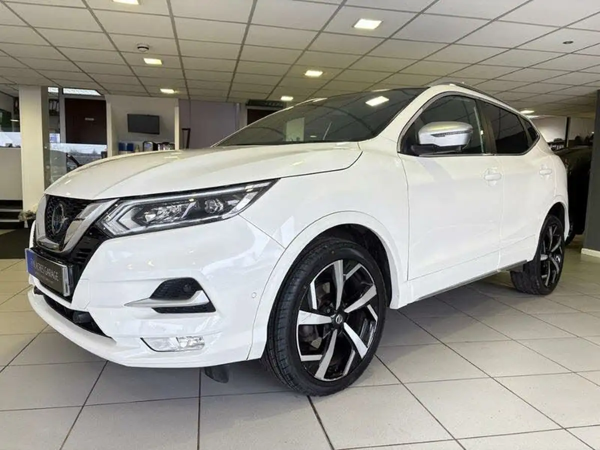 2020-nissan-qashqai-13-dig-t-tekna-160ps-19in-alloys-dct-big-8