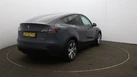 2022-tesla-model-y-e-long-range-small-47