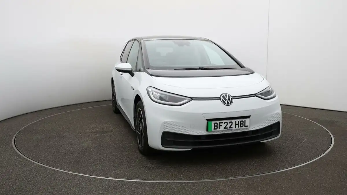 2022-volkswagen-id3-e-family-204ps-performance-big-33
