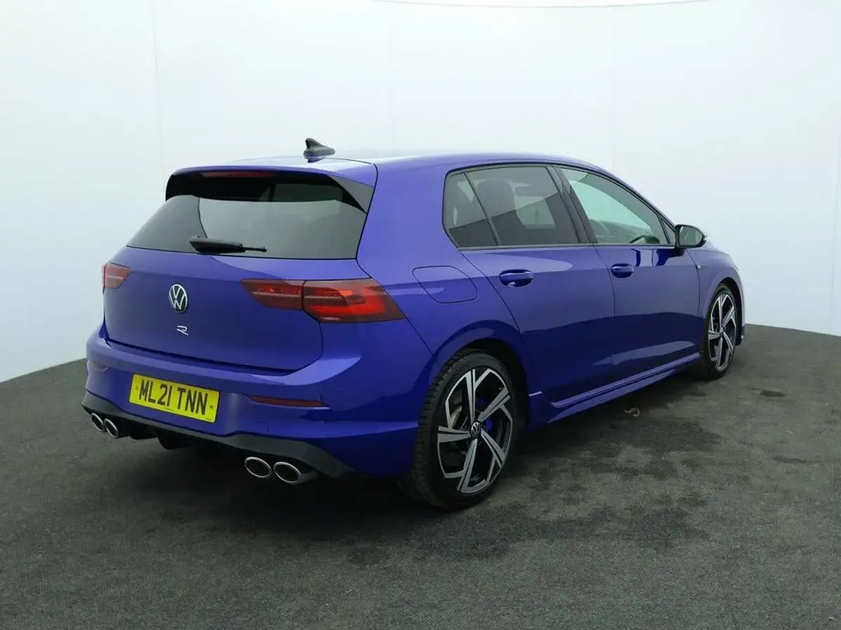 2021-volkswagen-golf-20-tsi-r-hatchback-big-6