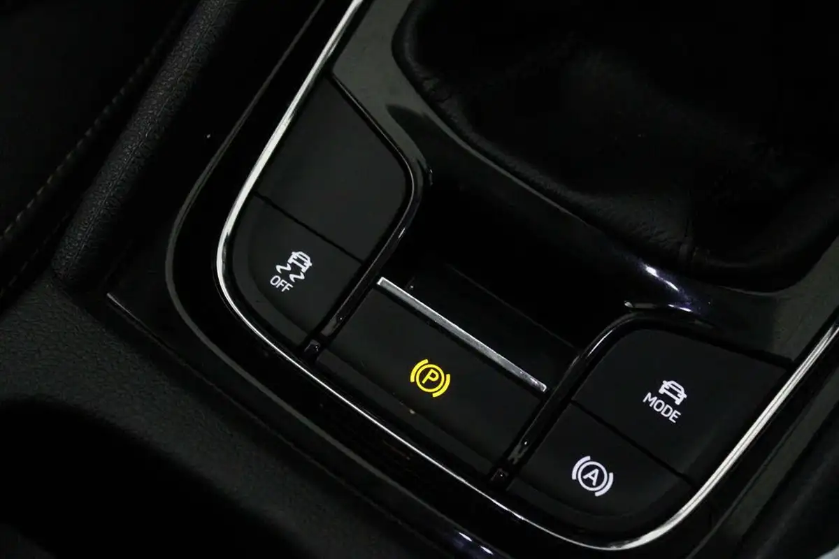 2021-skoda-karoq-10-tsi-se-l-110ps-big-24