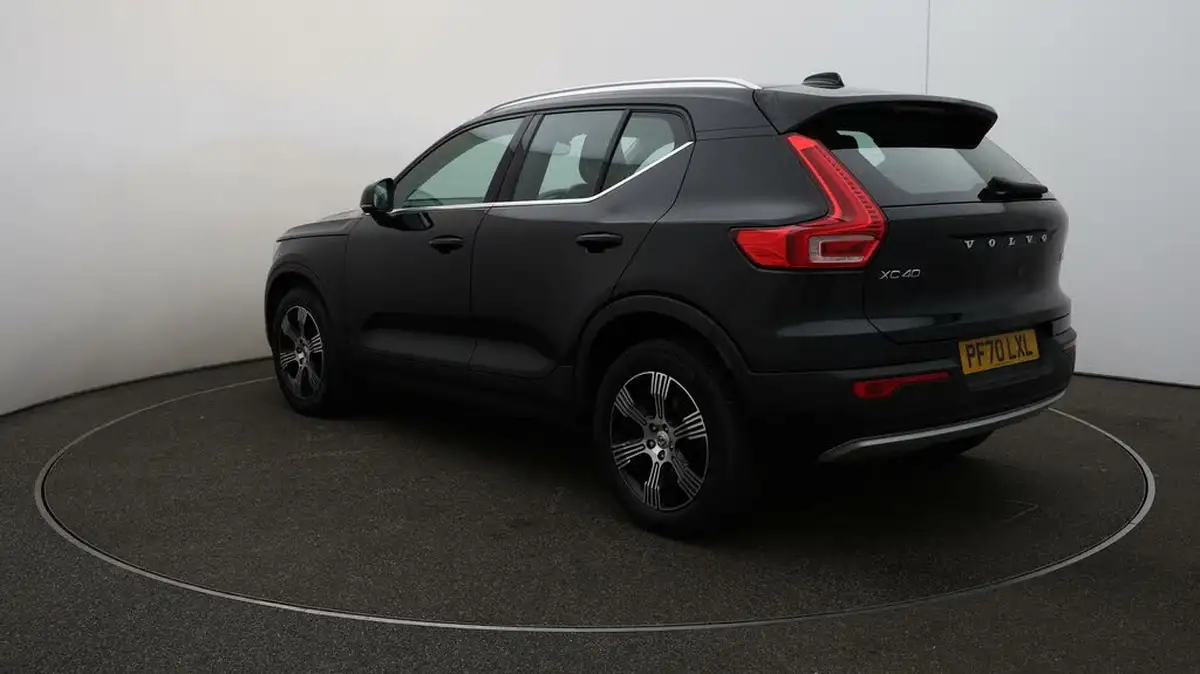 2021-volvo-xc40-20-b4-inscription-197bhp-geartronic-big-56