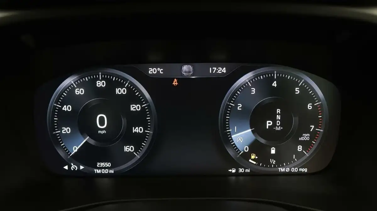 2021-volvo-xc40-20-b4-inscription-197bhp-geartronic-big-10