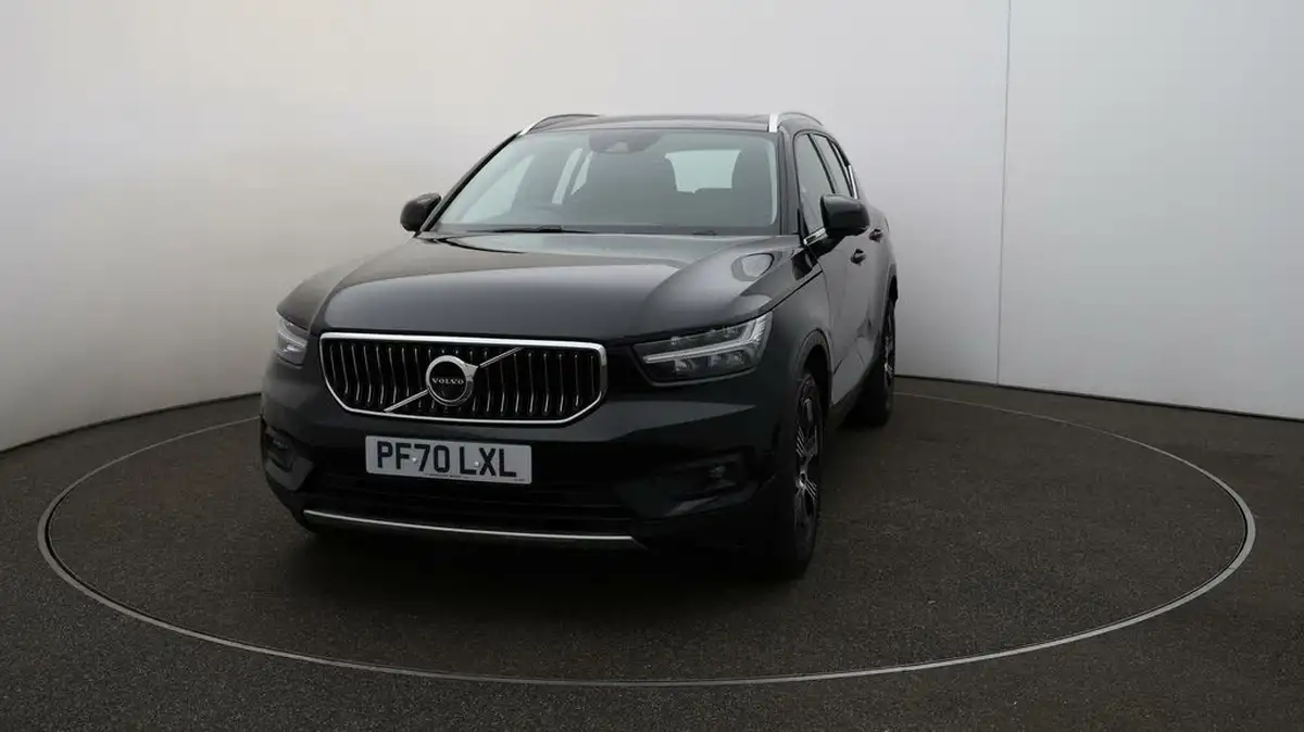2021-volvo-xc40-20-b4-inscription-197bhp-geartronic-big-32