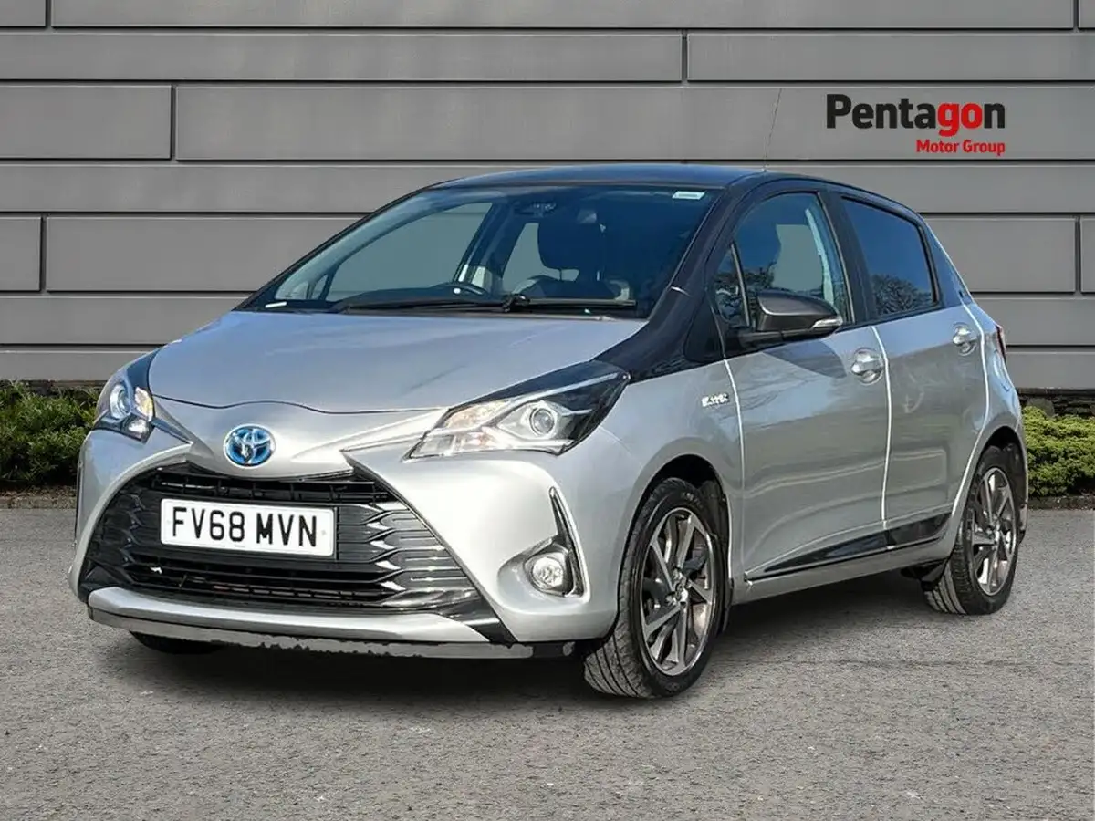 2019-toyota-yaris-15-vvt-i-y20-98bhp-hybrid-1497cc-e-cvt-big-2