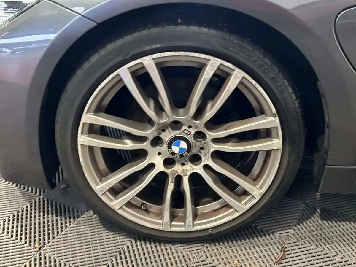 2017-bmw-3-series-20-330e-m-sport-big-22