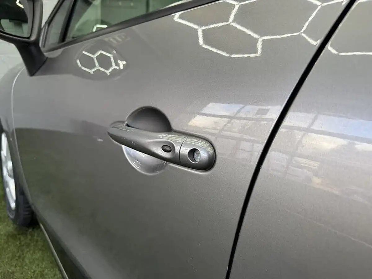 2013-renault-clio-09-dynamique-eco-big-6