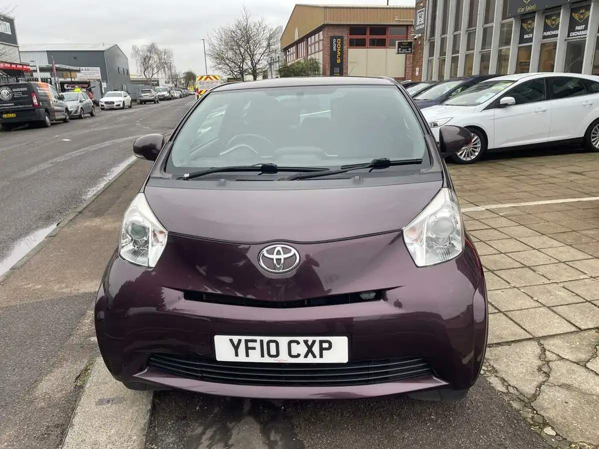 2010-toyota-iq-10-big-8