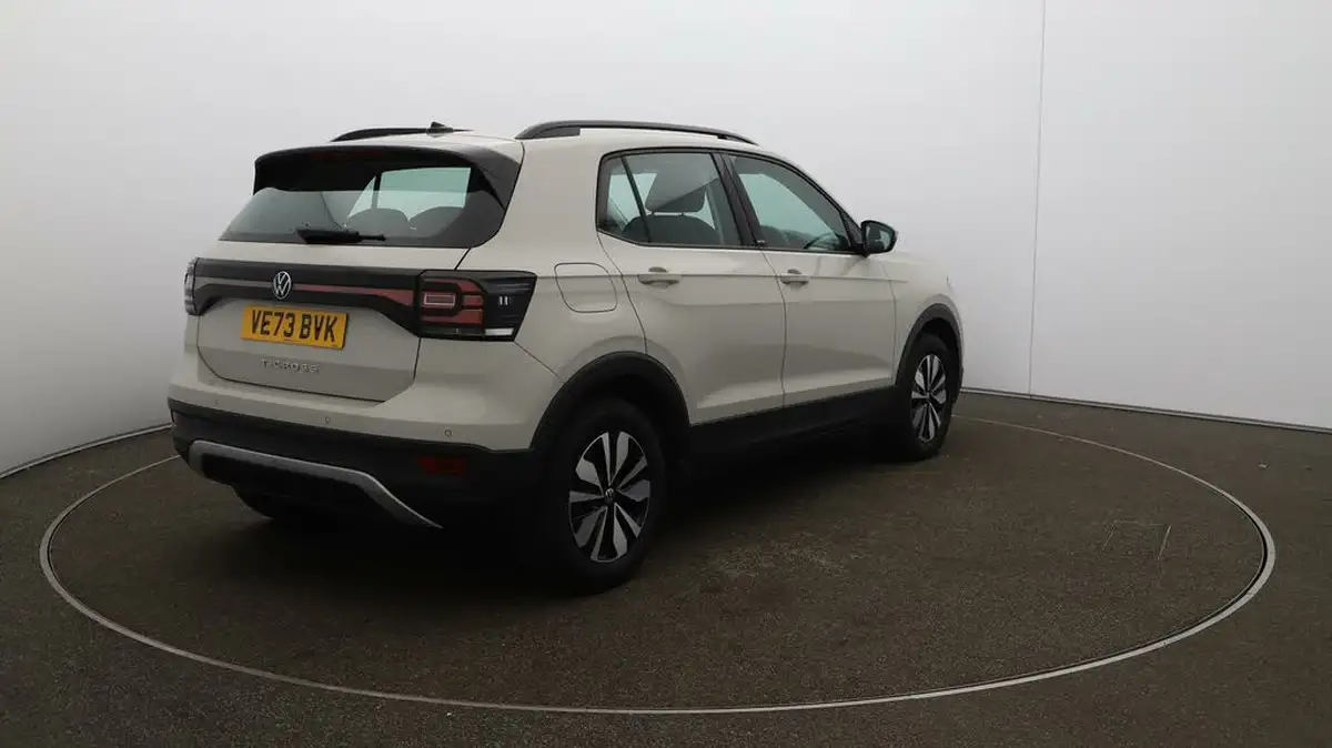2024-volkswagen-t-cross-10-tsi-move-110ps-dsg-big-7