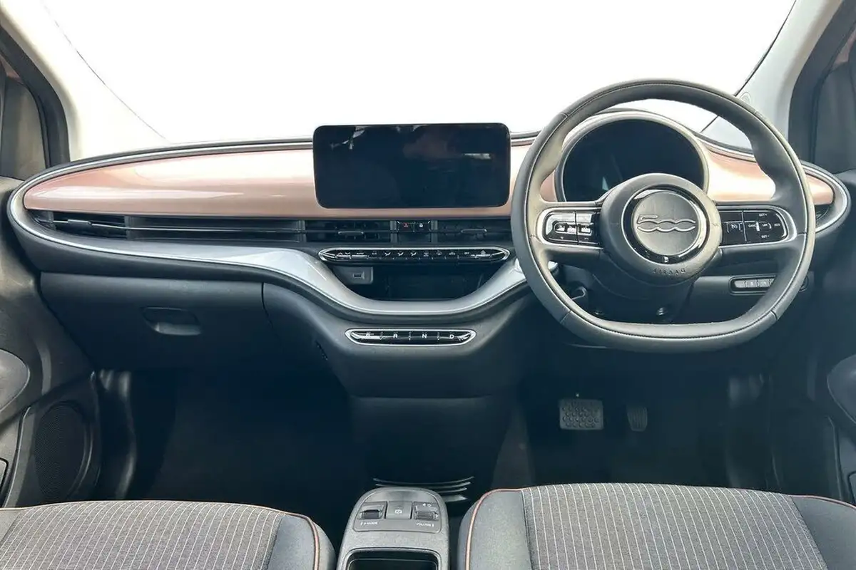 2021-fiat-500-e-icon-big-8
