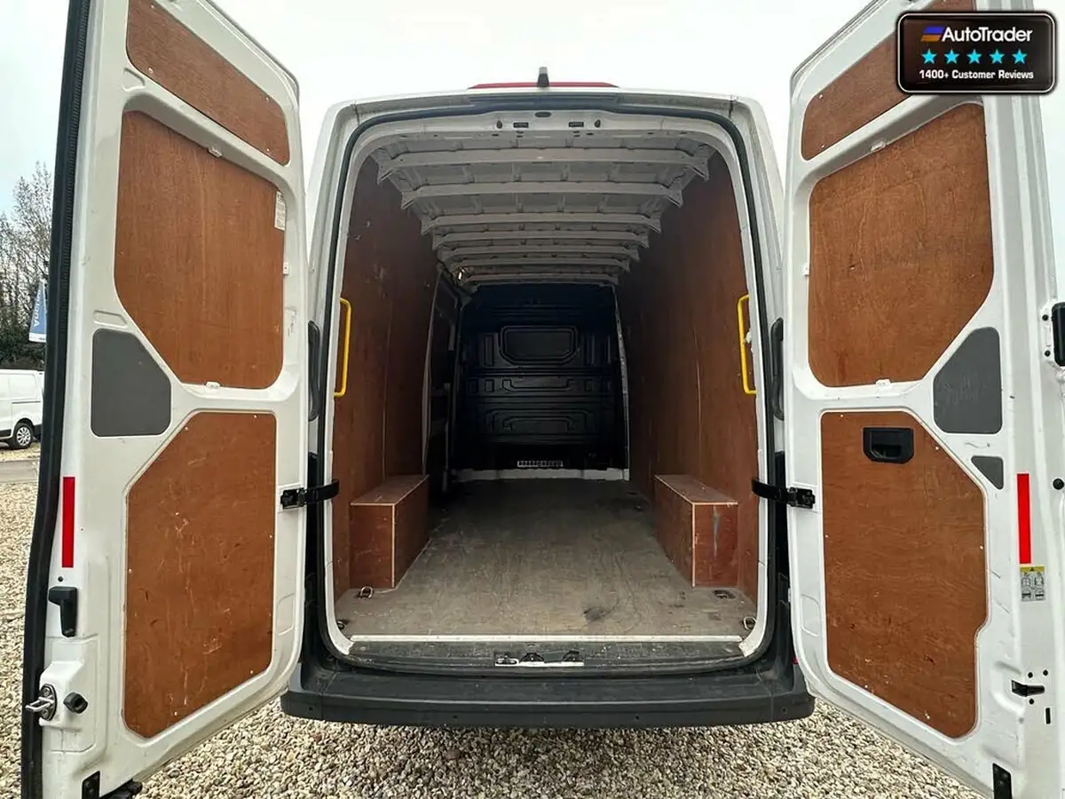 2020-volkswagen-crafter-20tdi-cr35-lwb-trendline-140pseu6dt-e-big-10