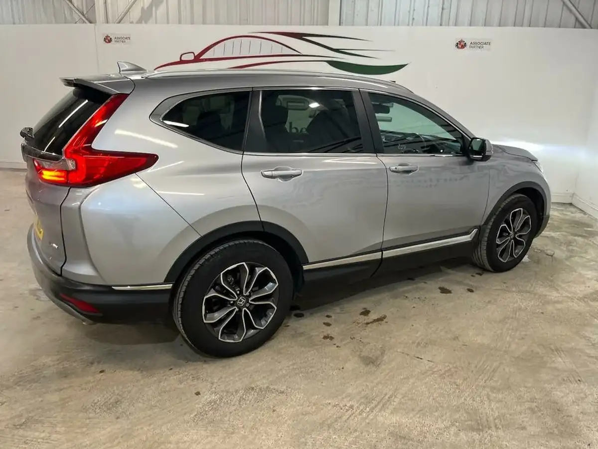 2022-honda-cr-v-20-i-mmd-sr-hybrid-big-3