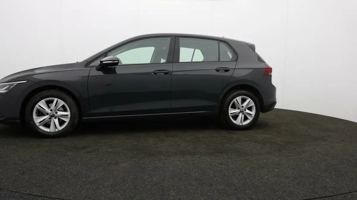2022-volkswagen-golf-20tdi-life-hatchback-big-57