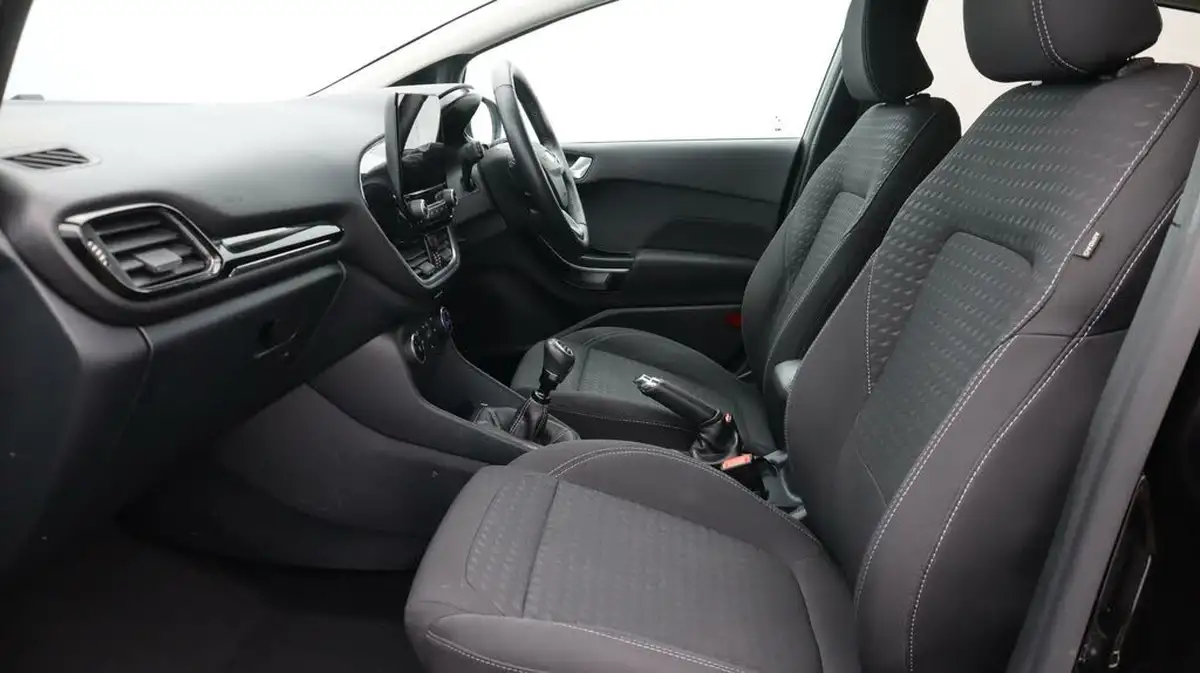 2021-ford-fiesta-10t-titanium-125ps-hybrid-mhev-big-14