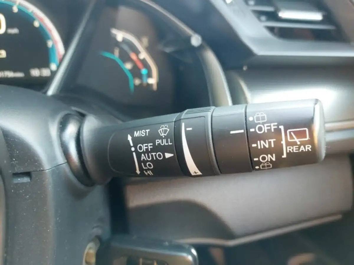 2019-honda-civic-10-vtec-turbo-sr-hatchback-5d-big-13