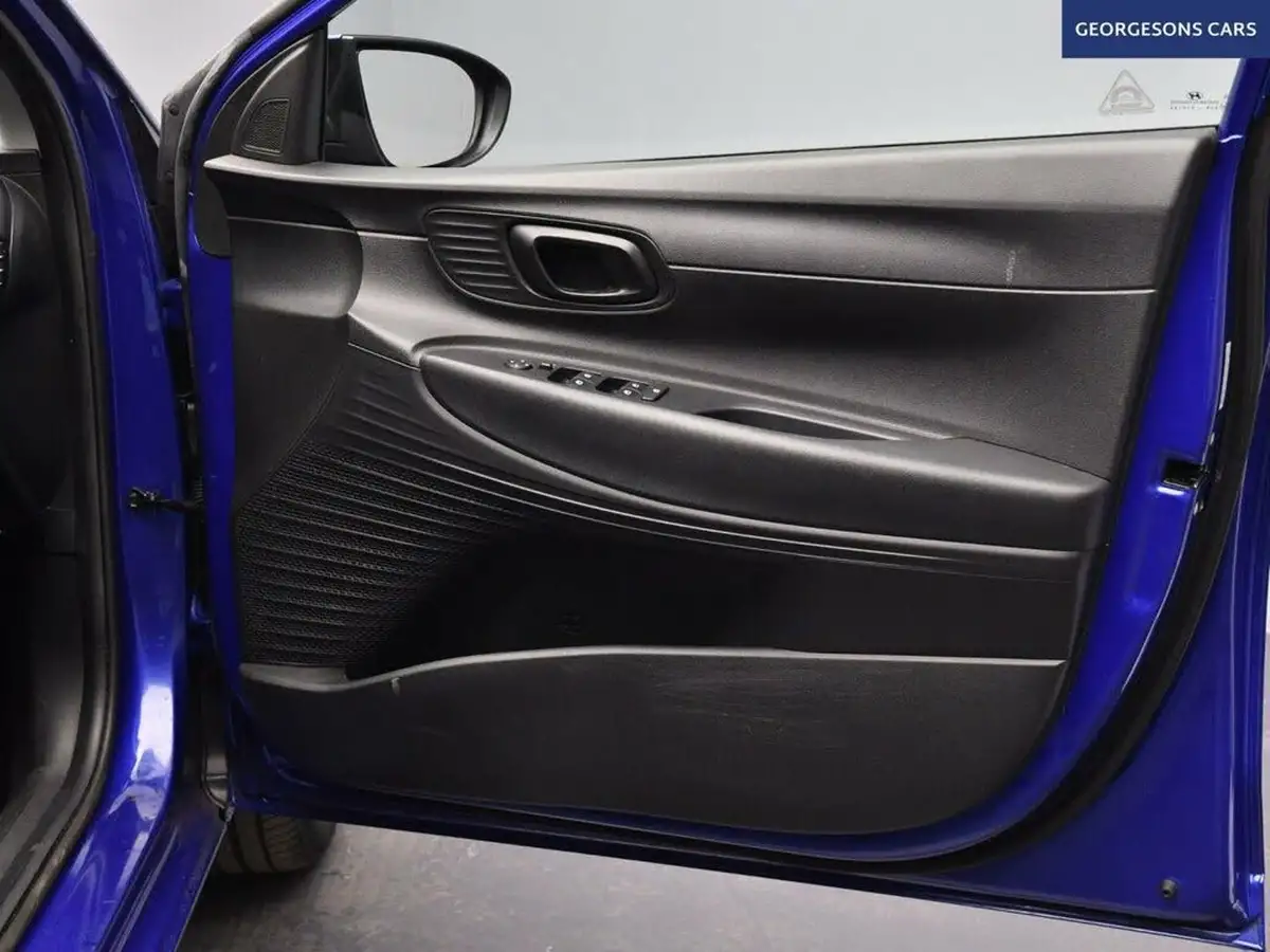 2022-hyundai-i20-10-t-gdi-se-connect-eclutch-imt-big-21