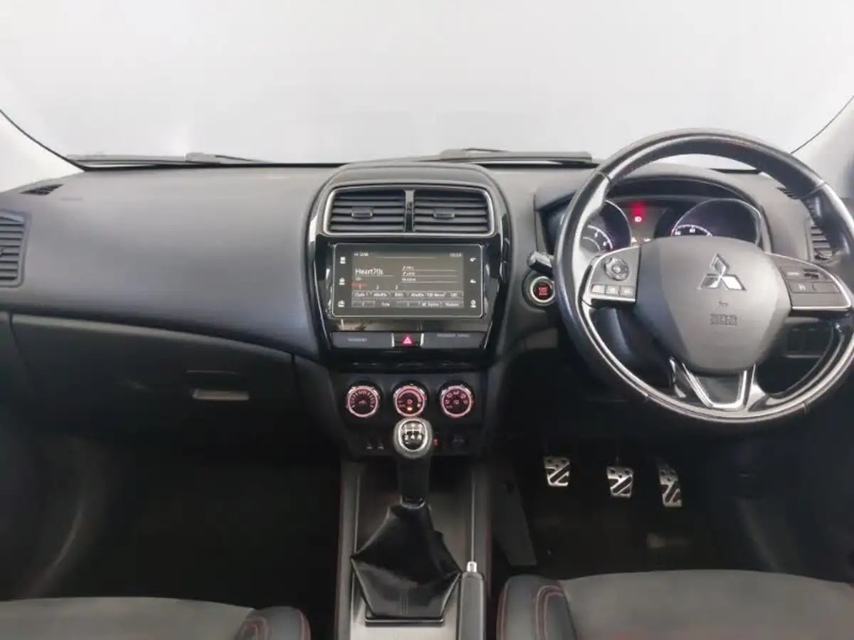 2018-mitsubishi-asx-16-4-big-2