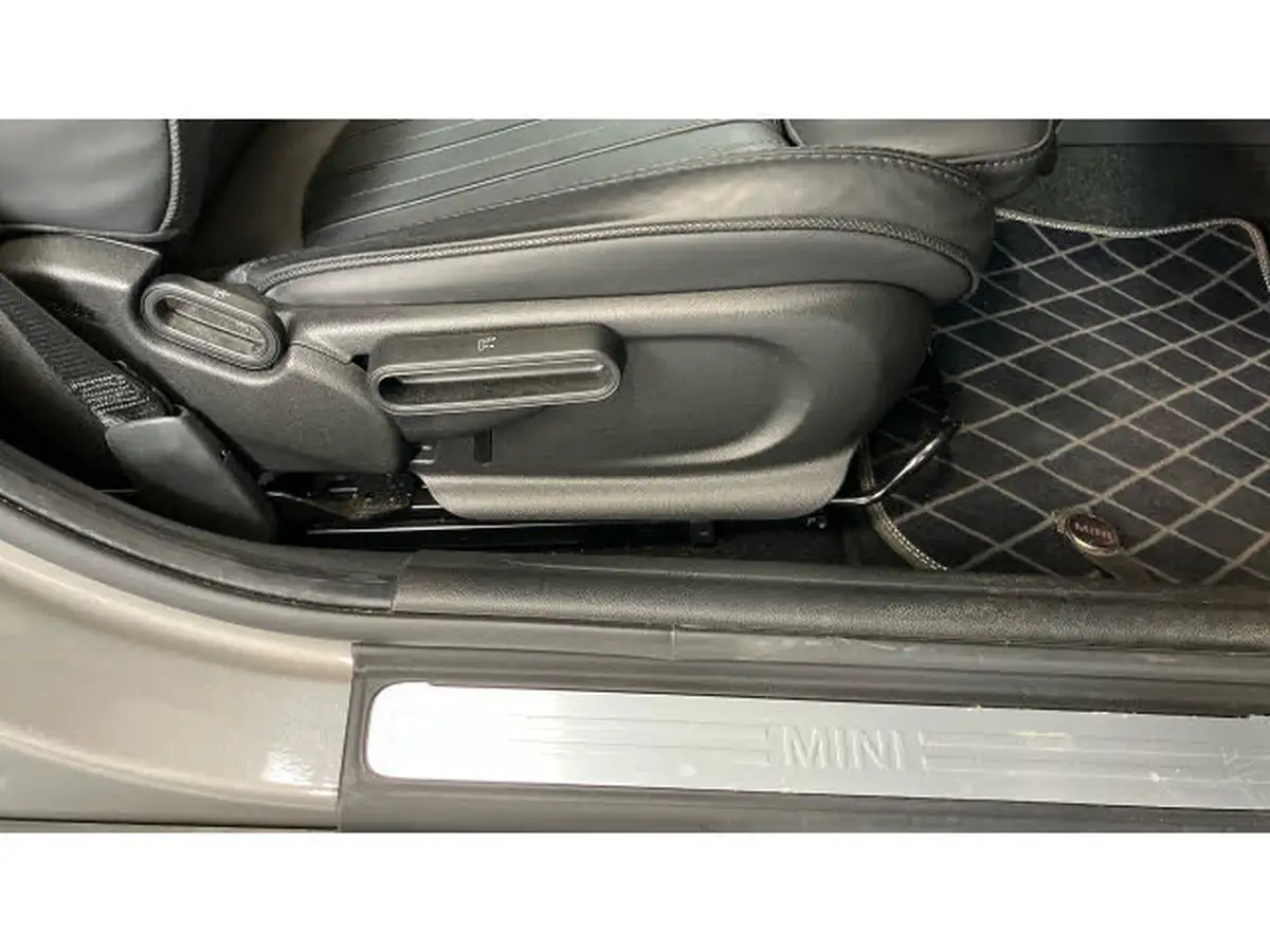 2019-mini-cooper-15-cooper-exclusive-134bhp-hatchback-5d-auto-big-35