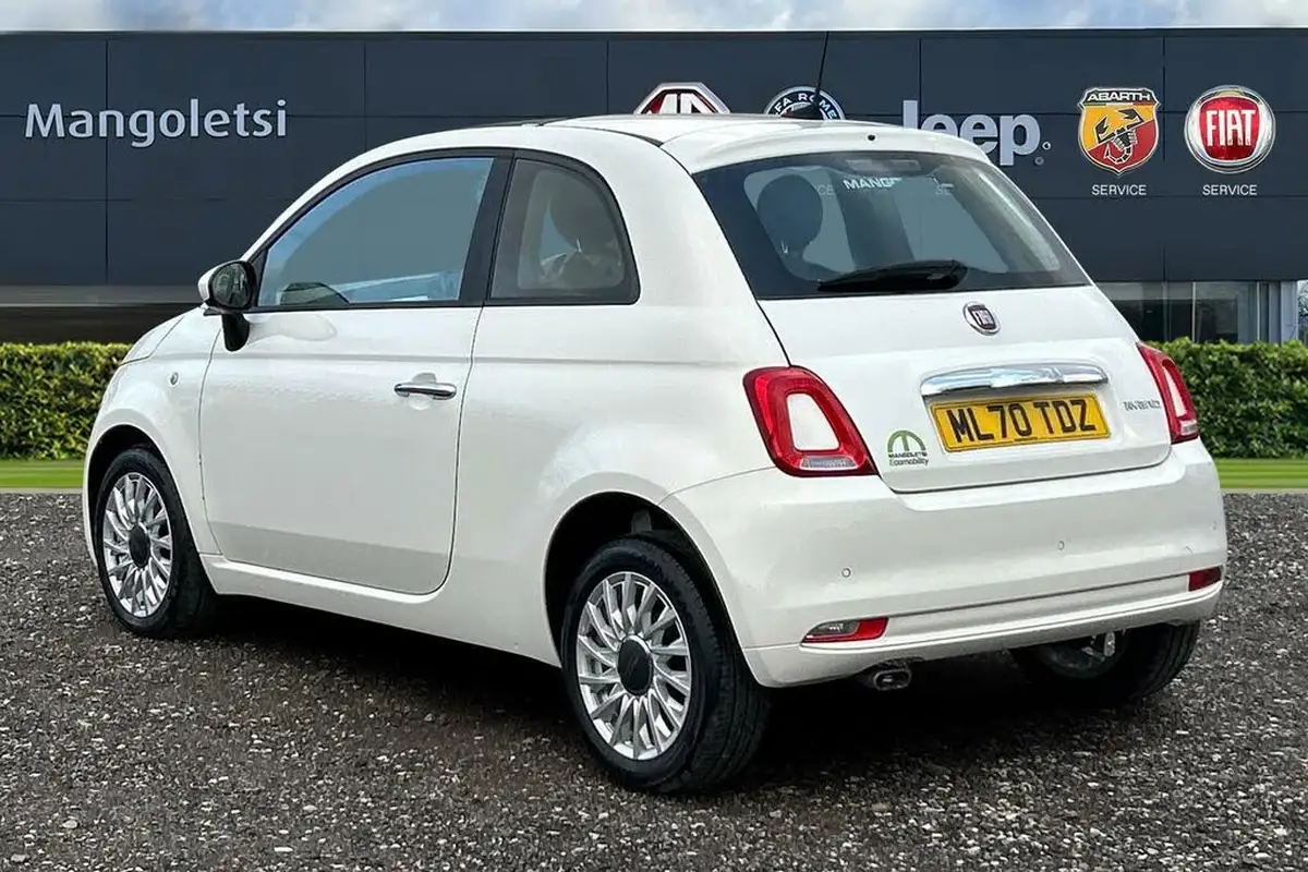 2020-fiat-500-10-lounge-big-2