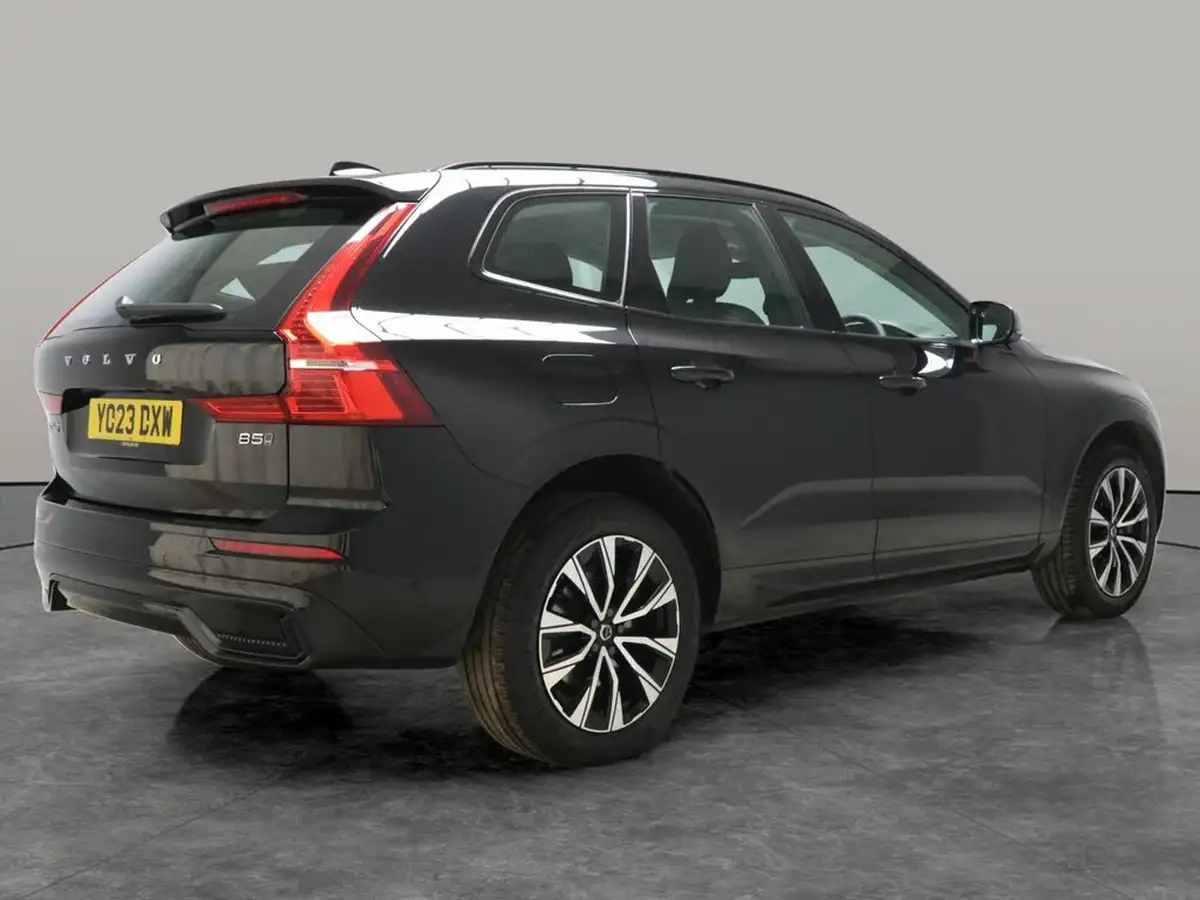 2023-volvo-xc60-20-b5-plus-big-8