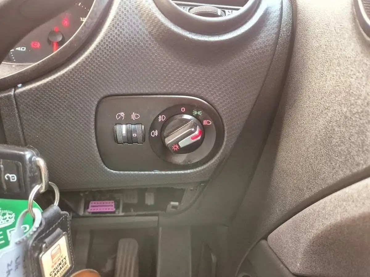2012-seat-leon-12-s-copa-big-19