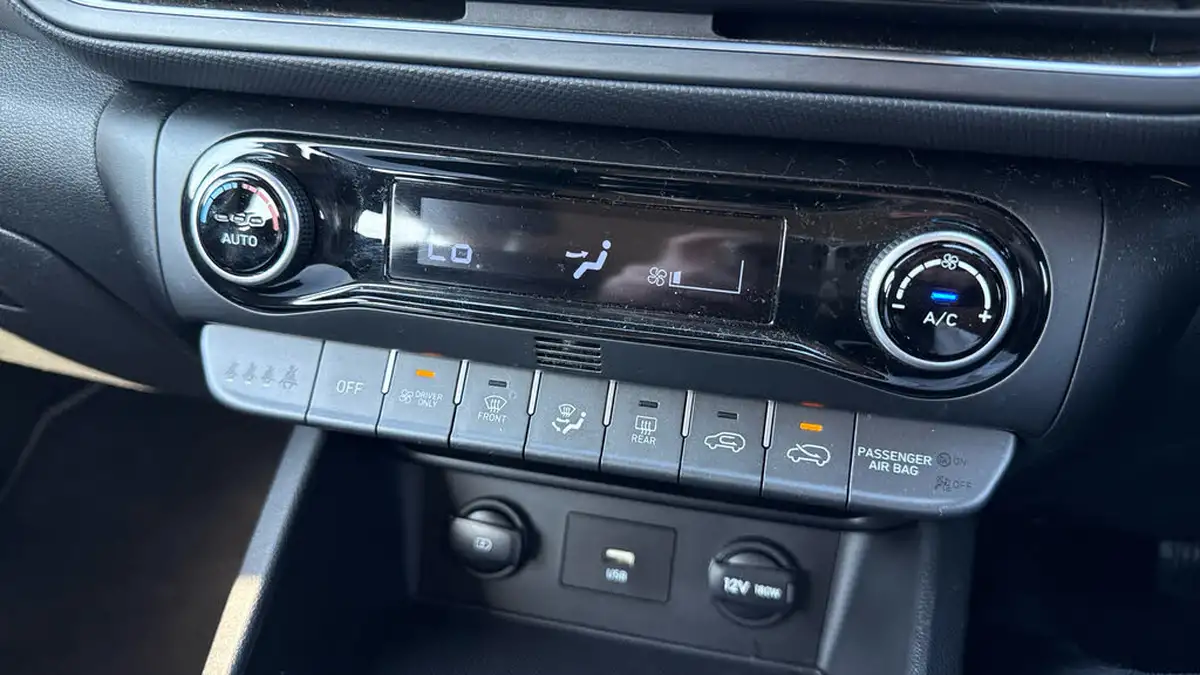 2022-hyundai-kona-16-gdi-se-connect-big-29