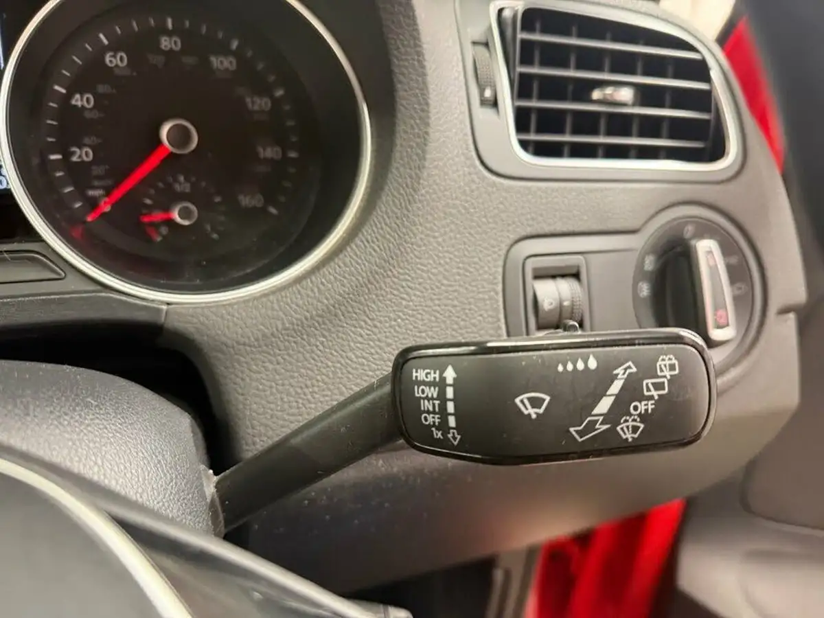 2017-volkswagen-polo-12-tsi-match-edition-ss-5d-big-33