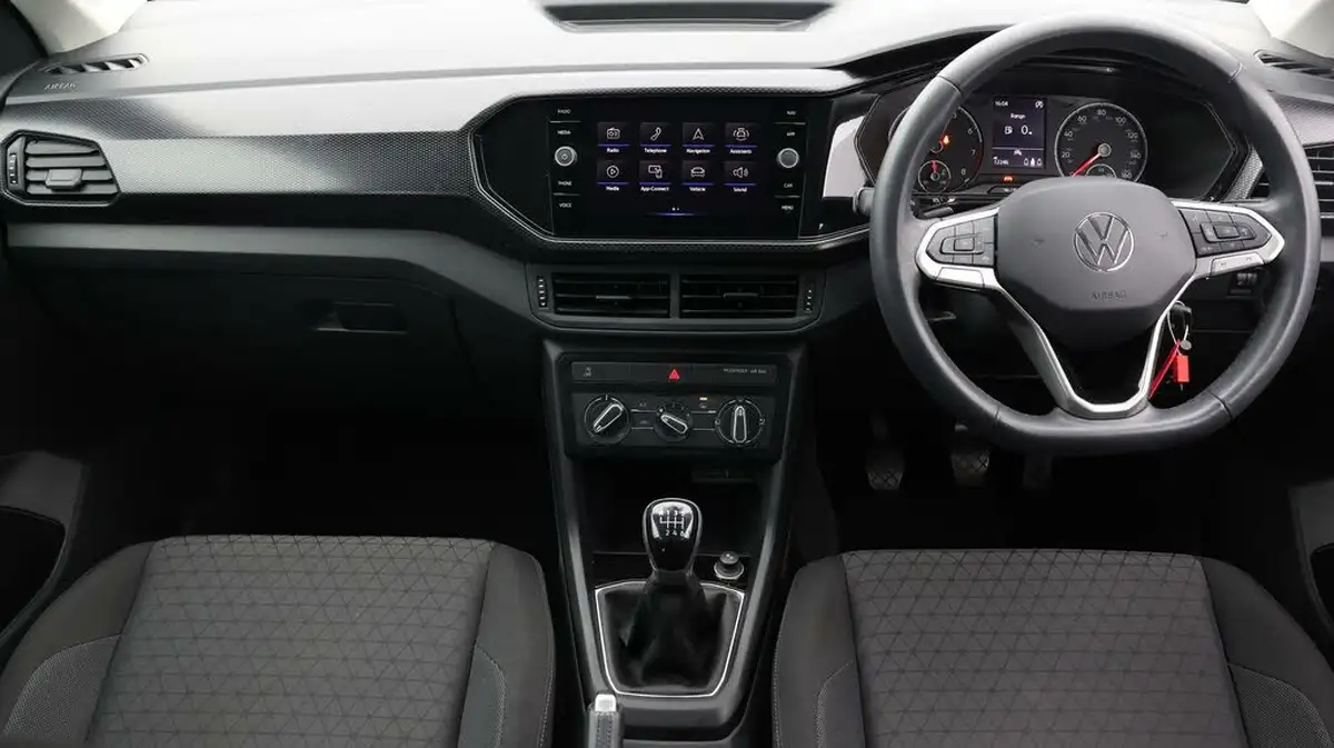 2021-volkswagen-t-cross-10-tsi-se-110ps-big-12