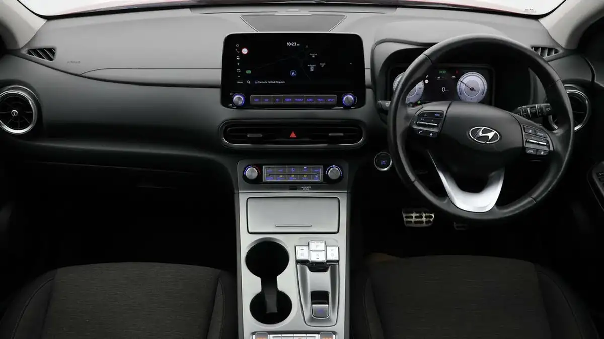 2022-hyundai-kona-e-premium-204ps-64kwh-7kw-obc-big-12