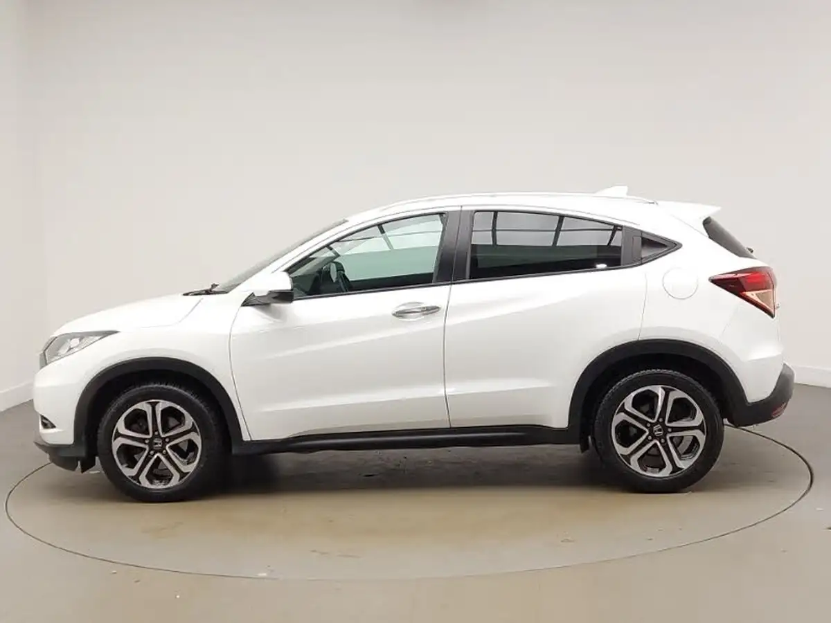 2017-honda-hr-v-15-i-vtec-ex-cvt-big-3