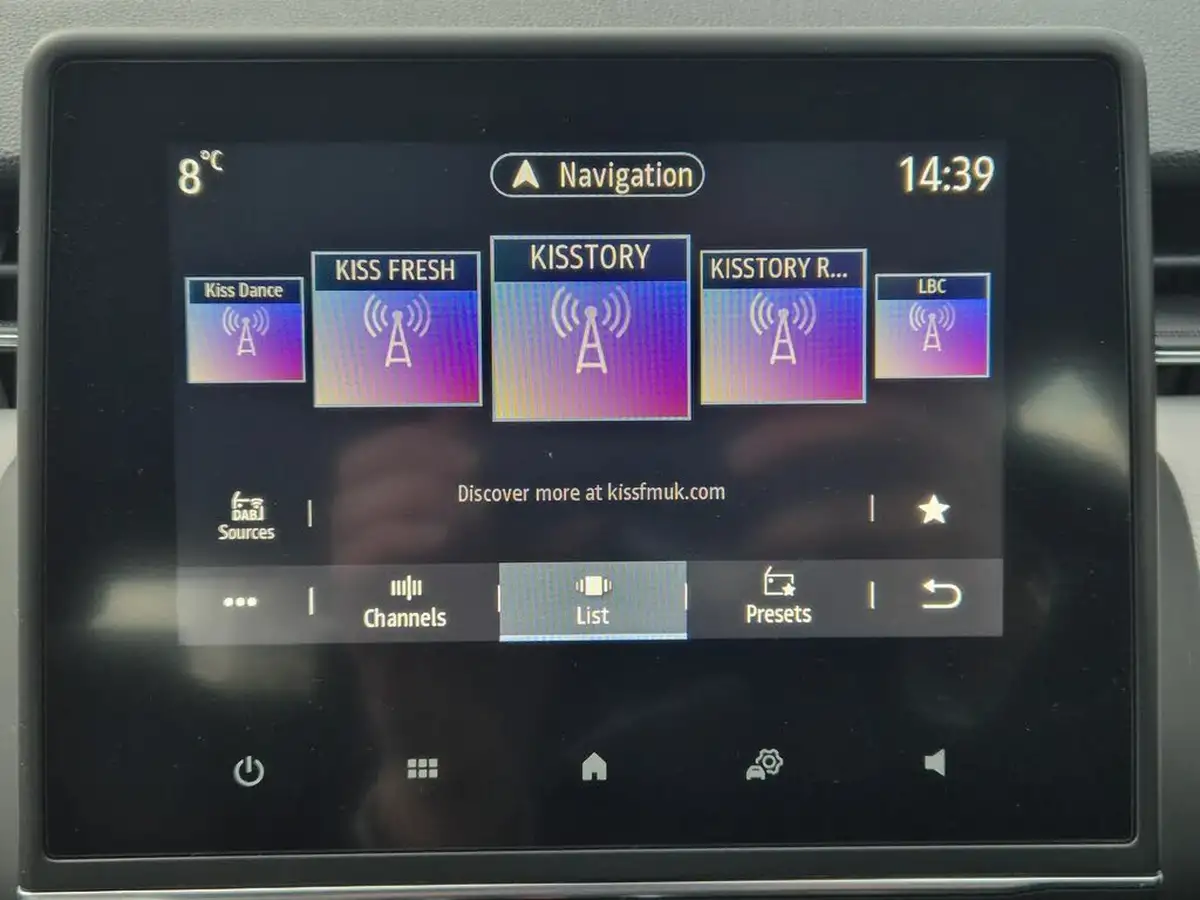 2022-renault-clio-10-tce-se-edition-big-25