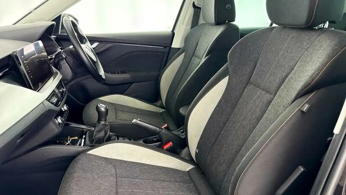 2021-skoda-kamiq-10-tsi-se-l-109ps-big-36