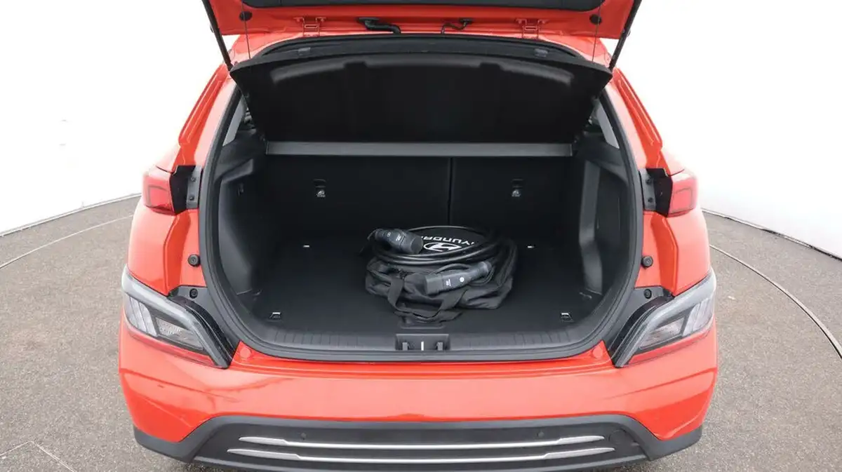 2022-hyundai-kona-e-ultimate-big-17