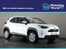 2023-toyota-yaris-cross-15-vvt-i-icon-small-0
