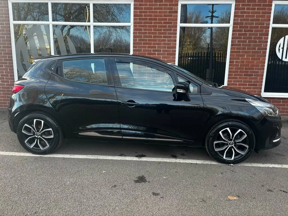 2019-renault-clio-09-tce-play-90ps-big-1
