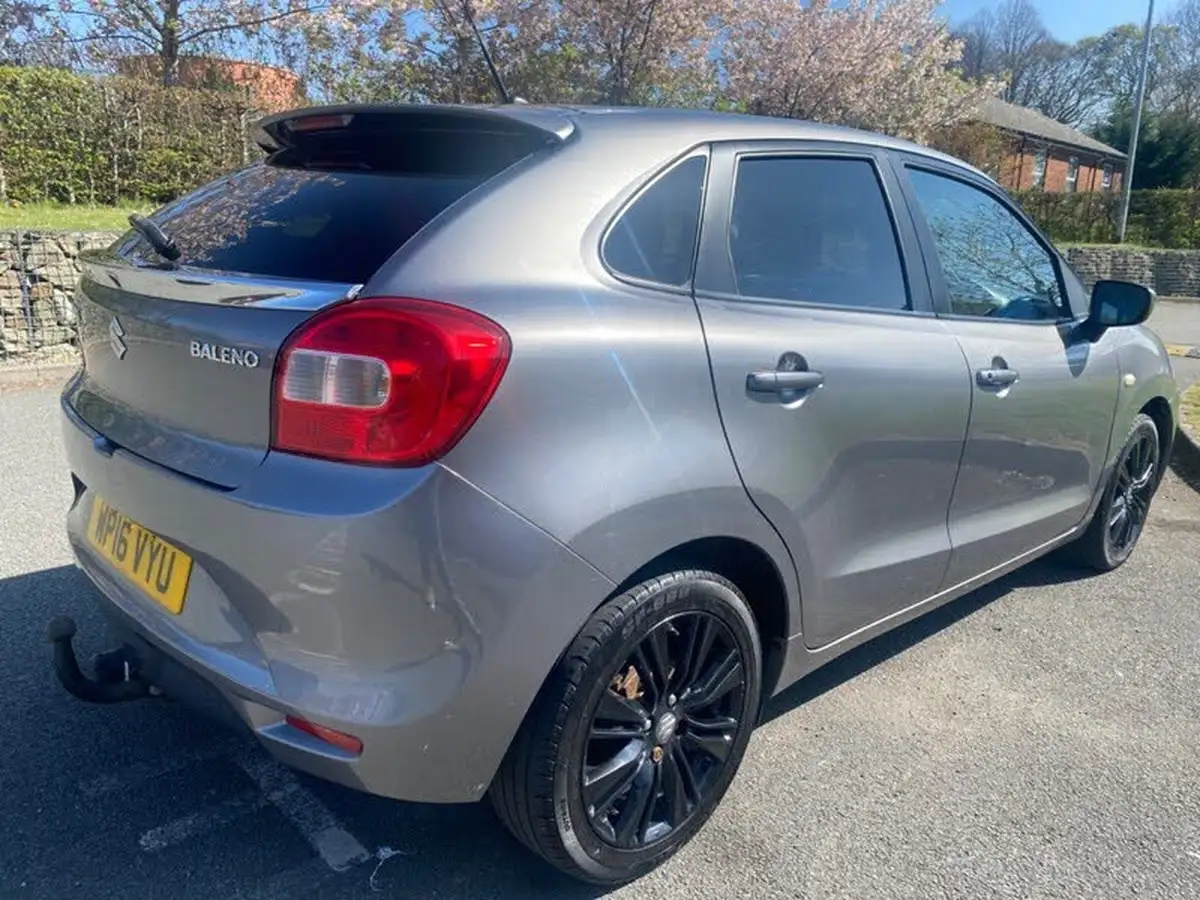 2016-suzuki-baleno-10-boosterjet-sz-t-big-4