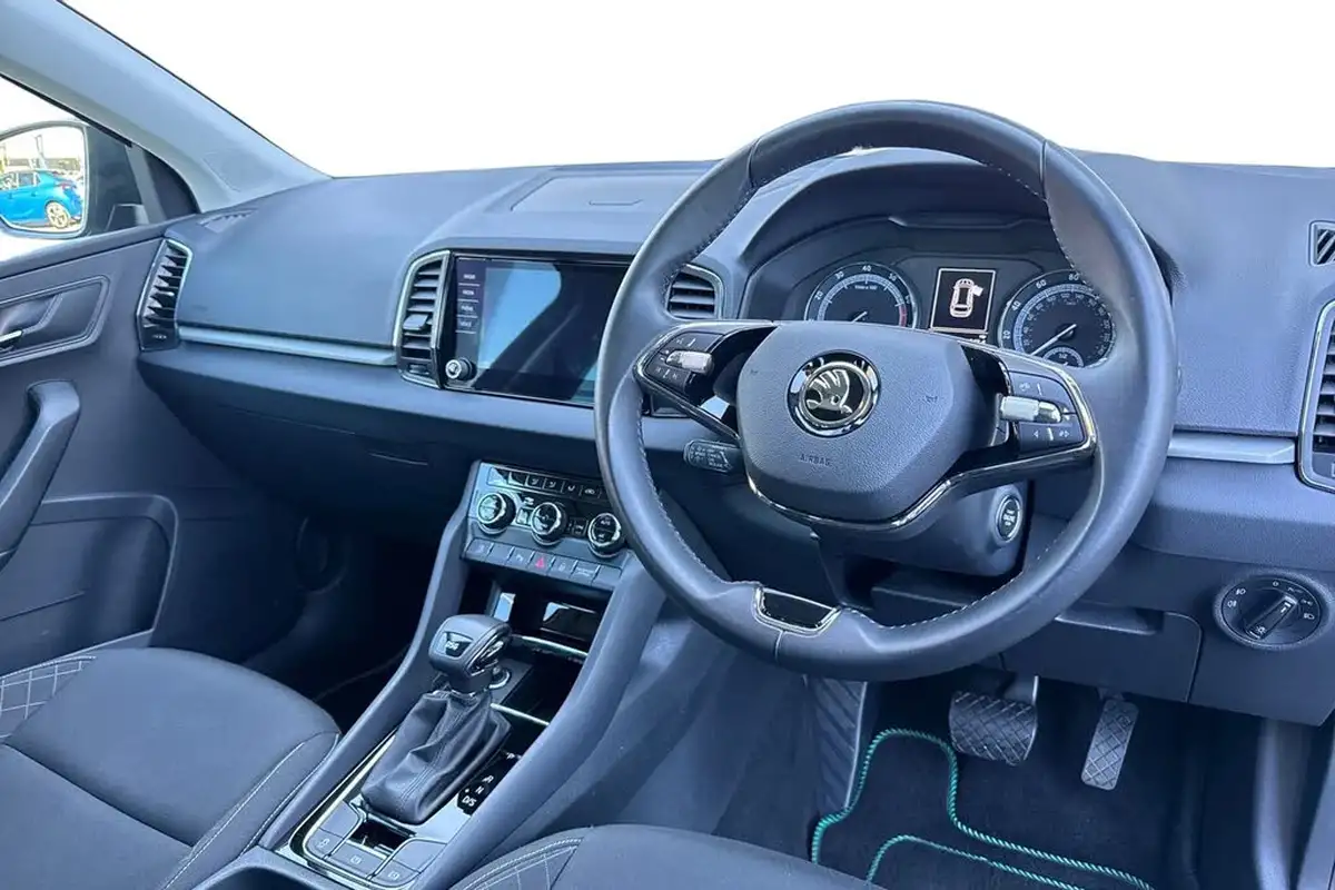 2022-skoda-karoq-15-tsi-se-technology-dsg-big-17