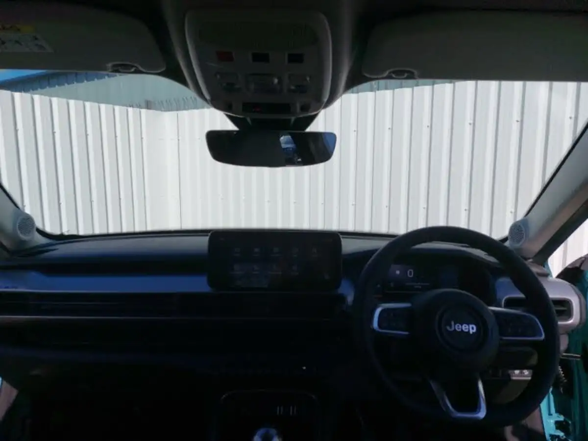 2025-jeep-avenger-12-gse-summit-big-2