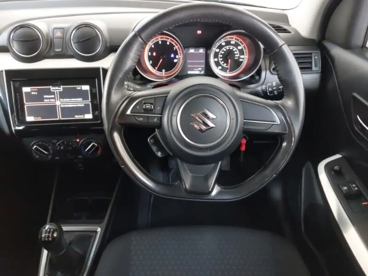2017-suzuki-swift-10-boosterjet-sz-t-big-6