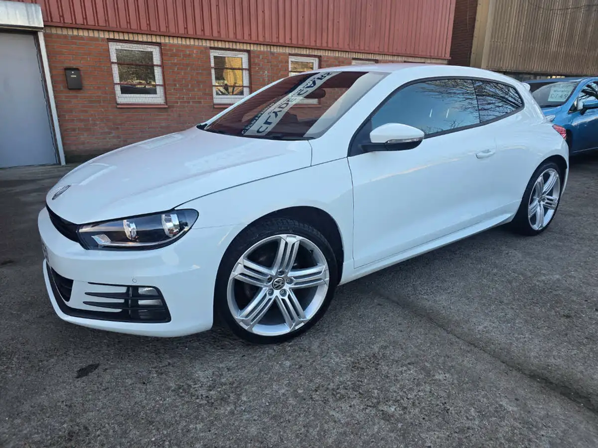 2016-volkswagen-scirocco-20tdi-r-line-150ps-big-1