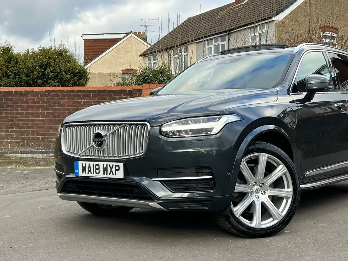2018-volvo-xc90-20-t8-inscription-pro-384bhp-awd-twin-engine-big-61