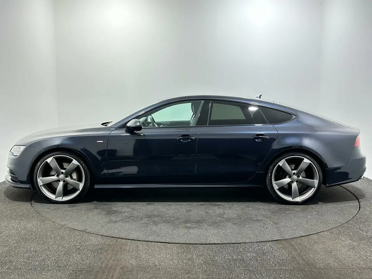 2016-audi-a7-30-tfsi-quattro-black-edition-big-3