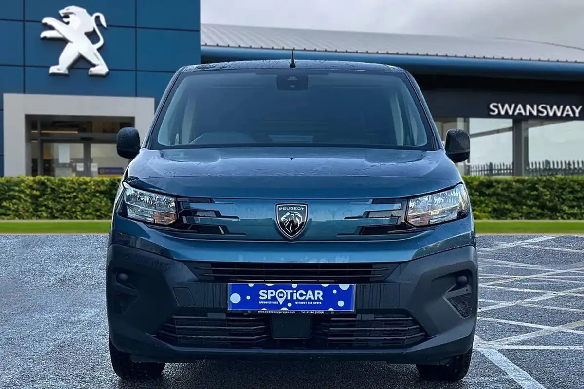 2024-peugeot-partner-big-5