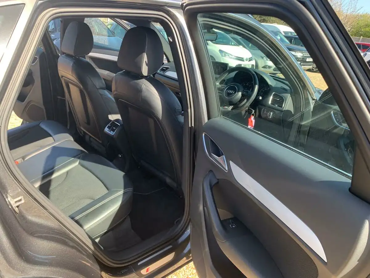 2016-audi-q3-20-tdi-s-line-navigation-big-39