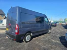 2018-renault-master-small-4