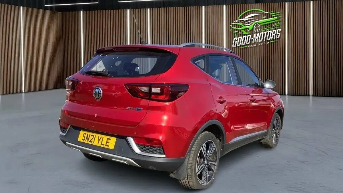 2021-mg-zs-suv-e-exclusive-ev-big-3