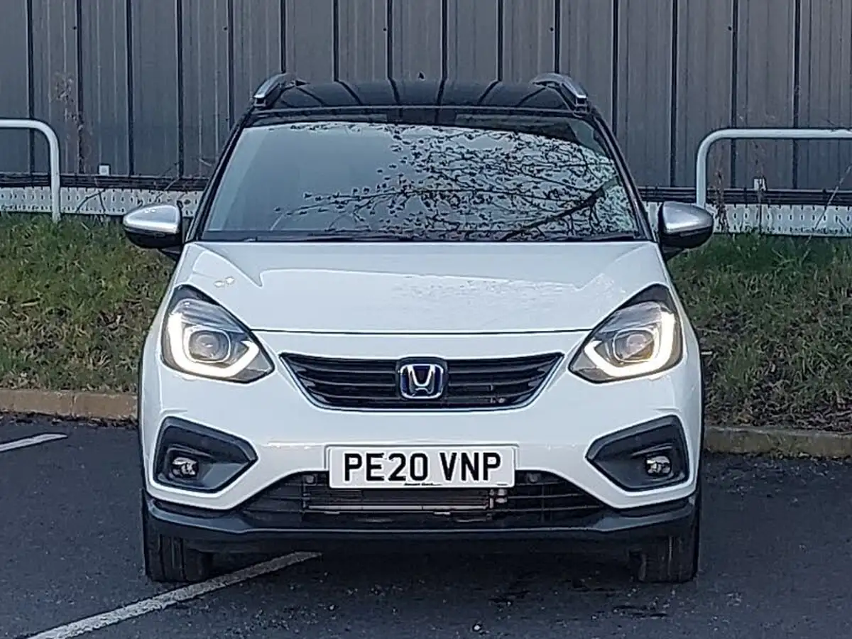 2020-honda-jazz-15-i-mmd-crosstar-ex-big-12