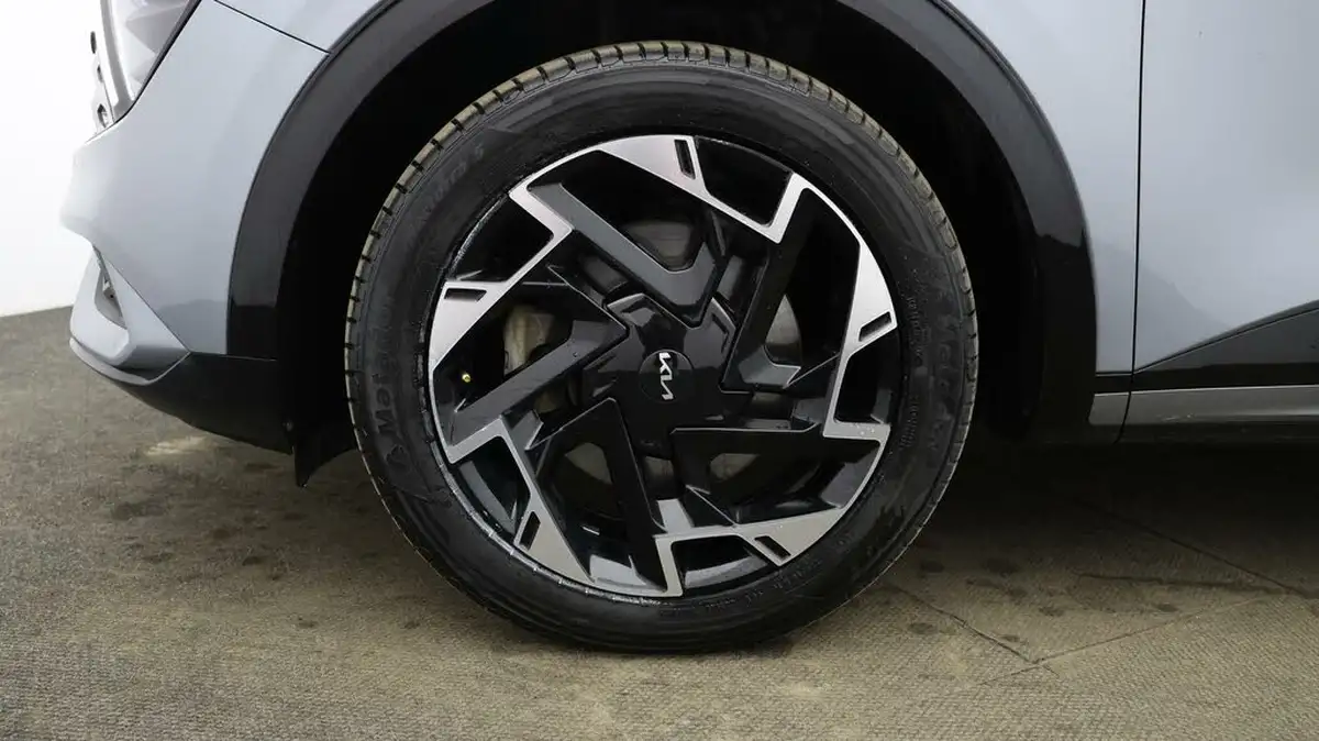 2022-kia-sportage-16-t-gdi-gt-line-261bhp-awd-phev-1598cc-auto-big-17