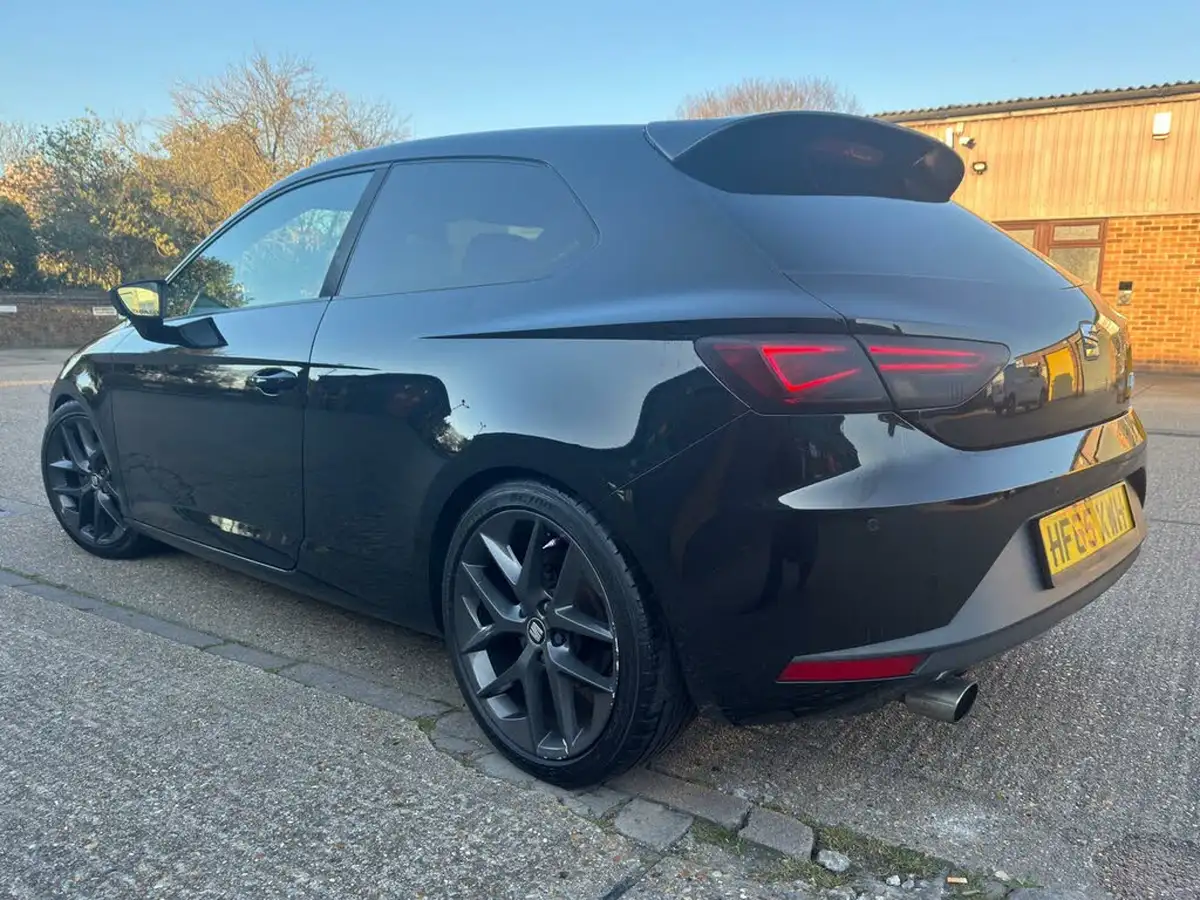 2015-seat-leon-14-fr-tech-pack-tsi-act-sportcoupe-3d-1390cc-big-3